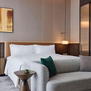 Executive King Room